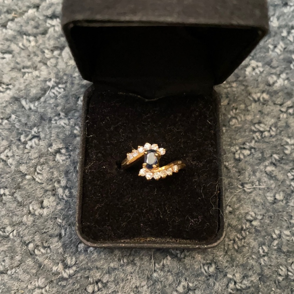 gold rhinestone and sapphire ring